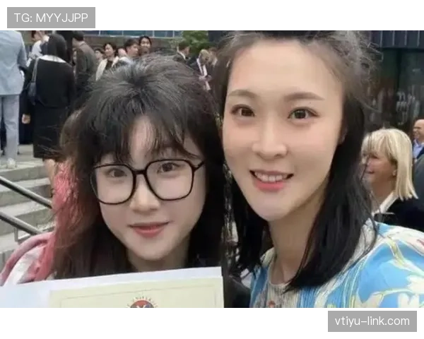 惠若琪剪了短发，怎么看都像隔壁家那会闹着玩儿的邻家妹妹了！